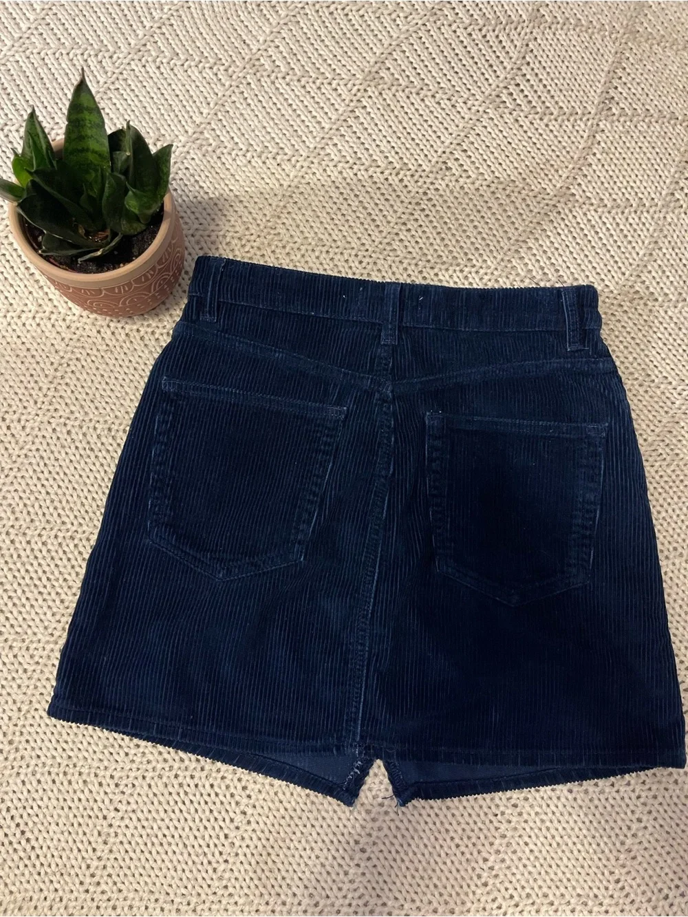 Zara TRF Navy Corduroy High Rise Skirt Size S Soft Grunge Preppy Cottagecore